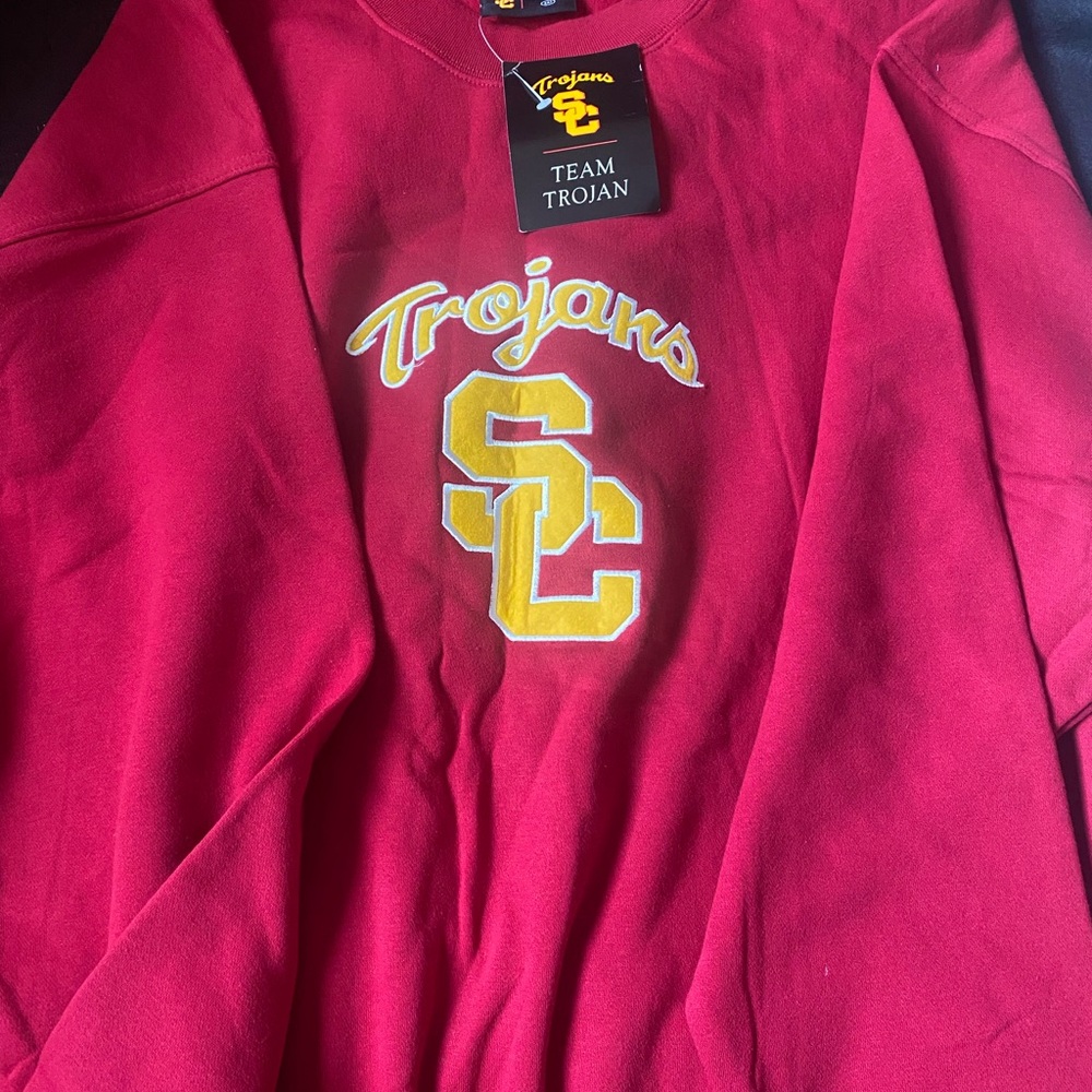 Team Trojan Red Sweatshirt. 3XL. NWT